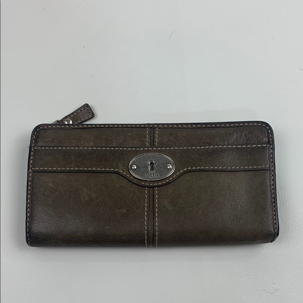 Fossil Brown Gray Taupe Leather Wallet & Silver Zipper logo Zip Around ID slot
